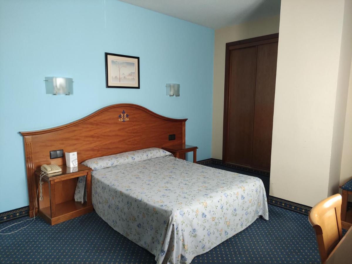 Hotel Ebora By Vivere Stays Talavera de la Reina Dış mekan fotoğraf