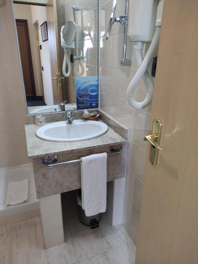 Hotel Ebora By Vivere Stays Talavera de la Reina Dış mekan fotoğraf